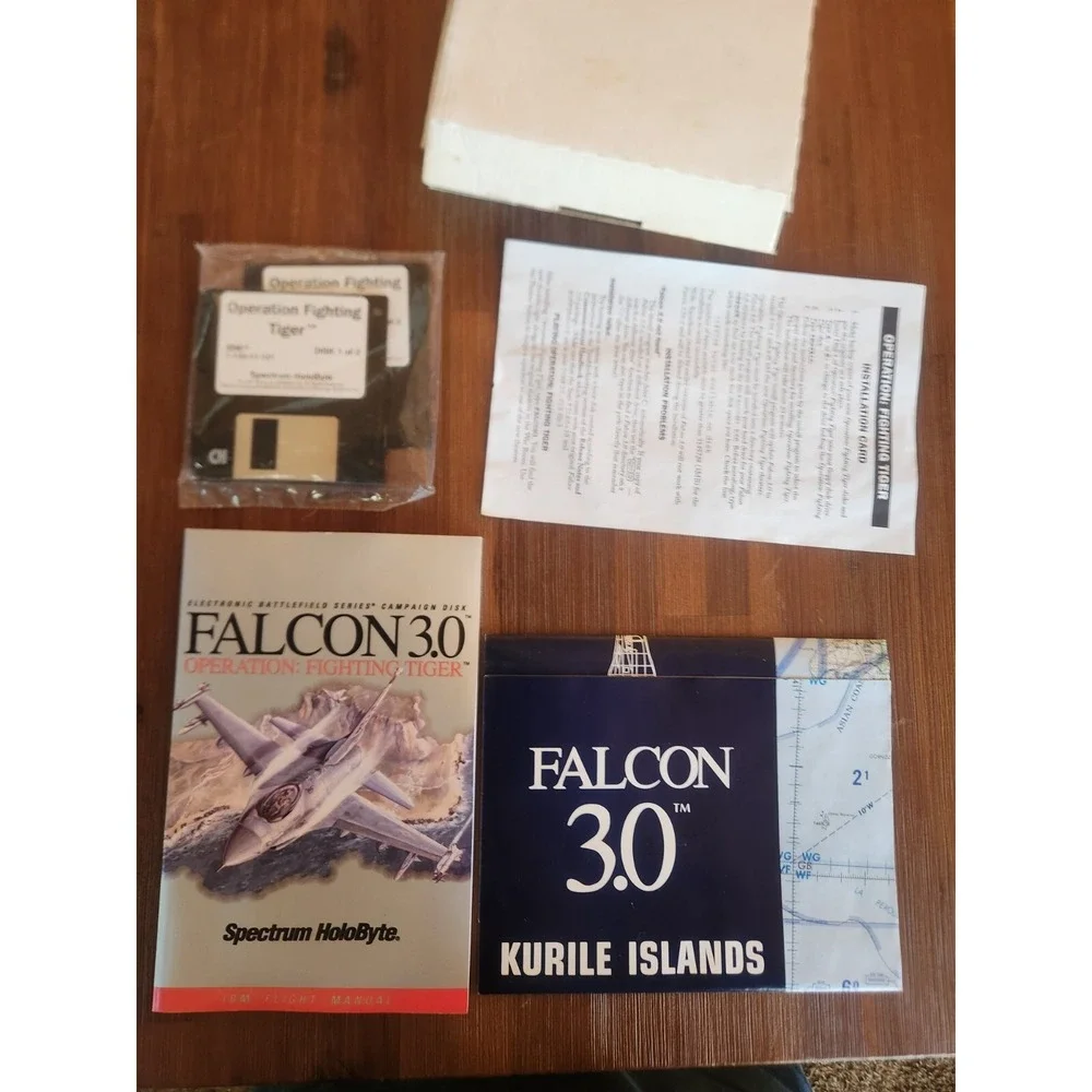 Falcon 3.0: Operation Fighting Tiger‎ Spectrum Holobyte PC 1992 Box COMPLETE ZD2